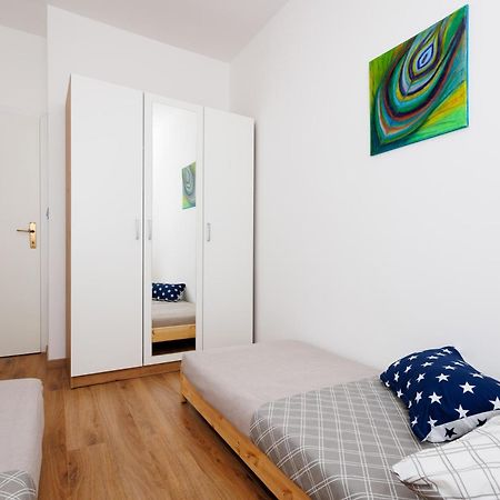 Summer Breeze Apartment - Quiet Place With A Spectacular View And A Garden Šibenik Exterior foto